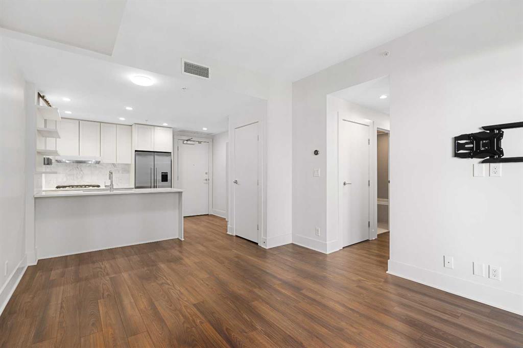 701, 46 9 Street NE, A2289887, Alberta,