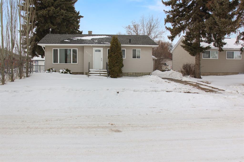 Third View of 5110 51 Street , Daysland, Daysland, Alberta, T0B 1A0