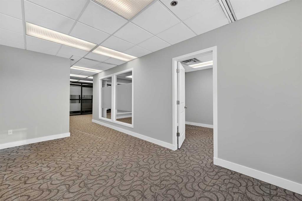 Second View of 202, 1109 17 Avenue SW, Beltline, Calgary, Alberta, T2T 0B4