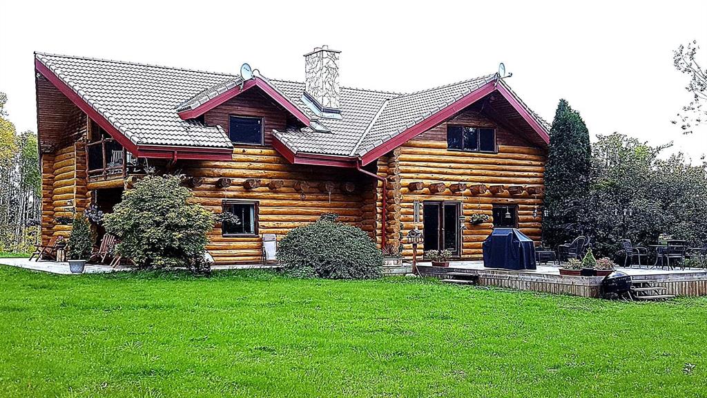 411048C Buster Creek  , A2289949, Alberta,