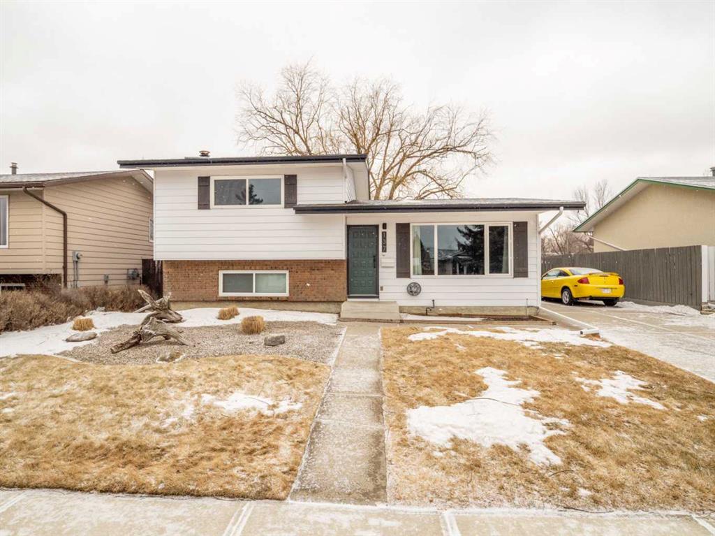 137 Pensacola Court W, A2289953, Alberta,