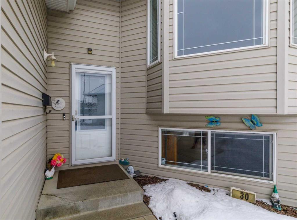 Third View of 30 Ireland Crescent , Inglewood West, Red Deer, Alberta, T4R 3K8