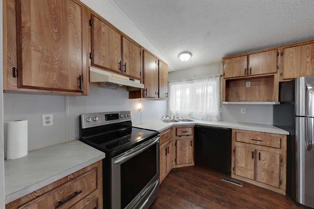 Third View of 104, 812 6 Avenue SW, NONE, Slave Lake, Alberta, T0G 2A4