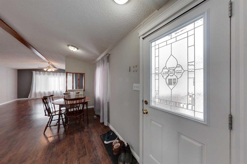 Fifth View of 104, 812 6 Avenue SW, NONE, Slave Lake, Alberta, T0G 2A4