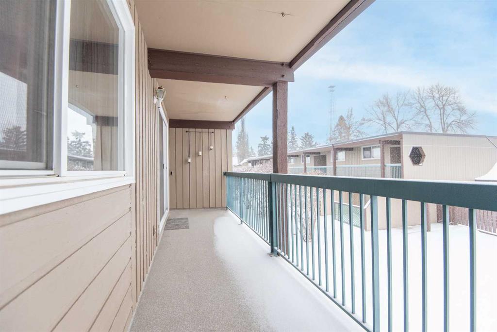 Fourth View of 7, 5816 65 Street , Highland Green Estates, Red Deer, Alberta, T4N 5P7