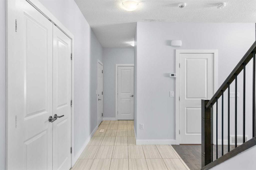 Fifth View of 252 Nolanhurst Crescent NW, Nolan Hill, Calgary, Alberta, T3R 0Z6