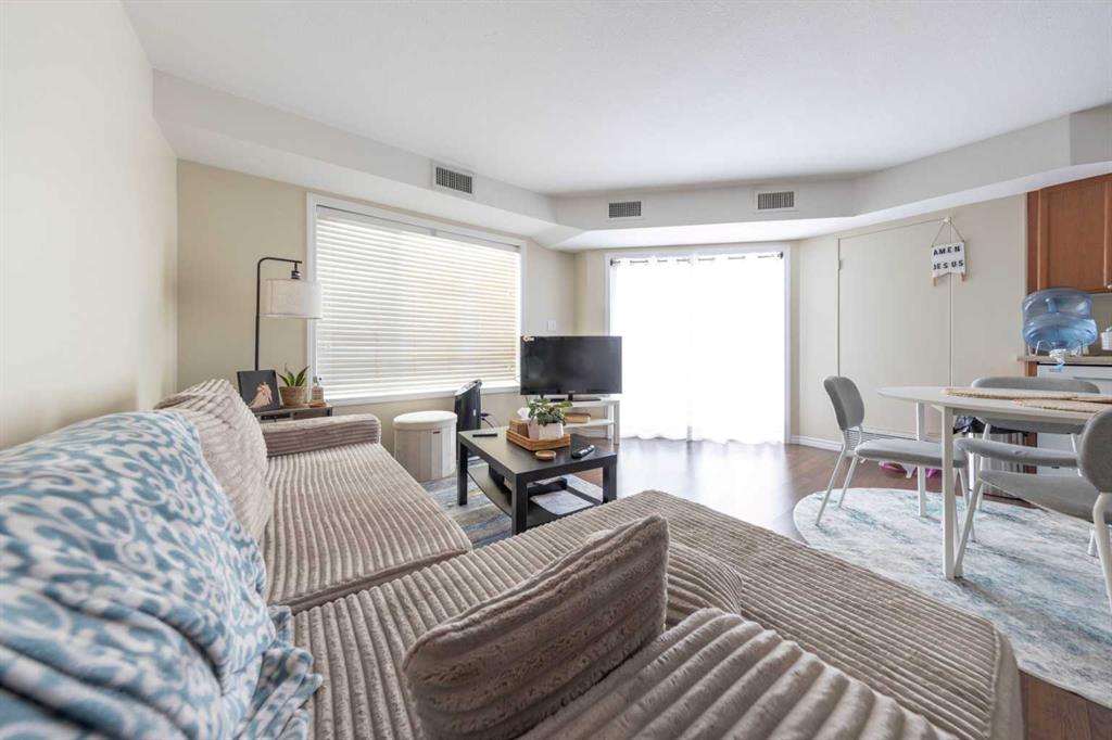 Fifth View of 203, 1804 48 Avenue , Wallacefield, Lloydminster, Saskatchewan, S9V 1K2