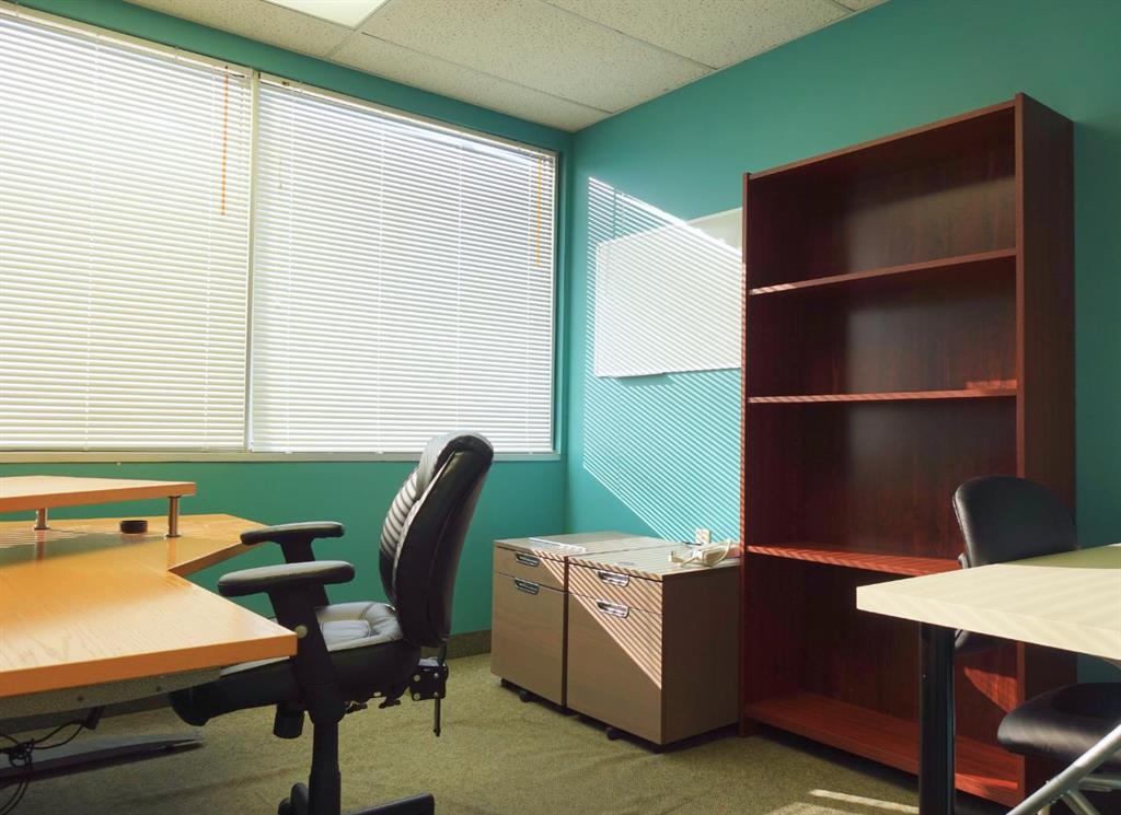 MLS® listing #108954618 for sale located at 203, 1026 16 Avenue NW