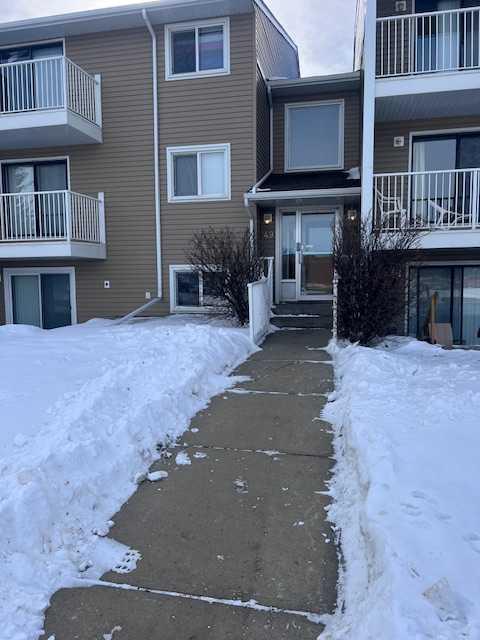 203, 49 Bennett Street , A2290186, Alberta,