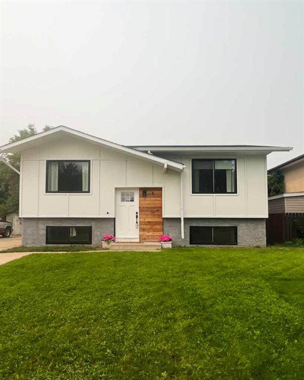 Third View of 5 Campbell Crescent SE, Southview-Park Meadows, Medicine Hat, Alberta, T1B1J7