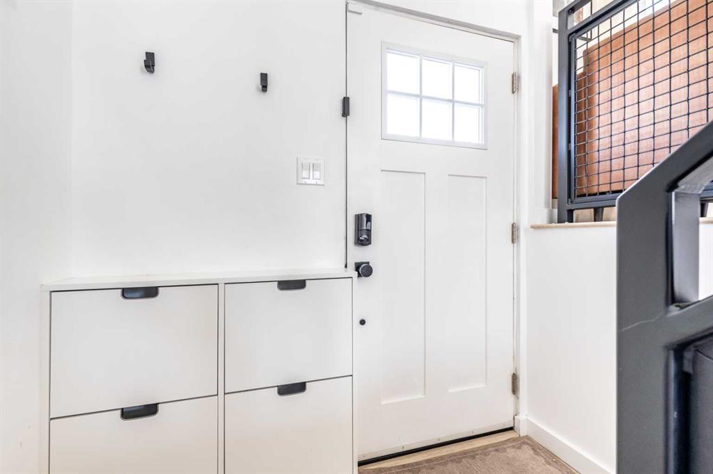 Fifth View of 5 Campbell Crescent SE, Southview-Park Meadows, Medicine Hat, Alberta, T1B1J7