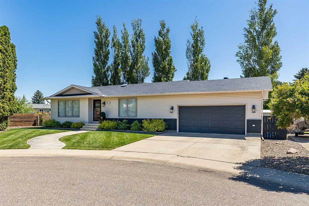 Third View of 52 Rossland Street SE, Ross Glen, Medicine Hat, Alberta, T1B 2J4