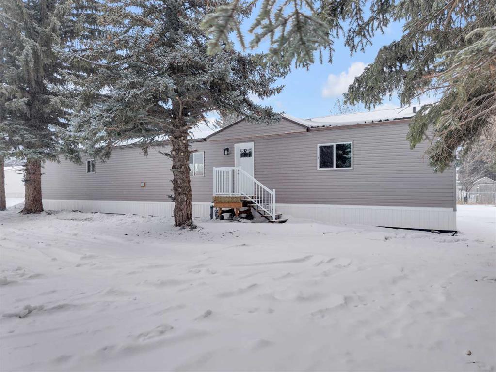 Third View of 77, 6205 54 Street , Poplar Grove Community, Ponoka, Alberta, T4J 1M5