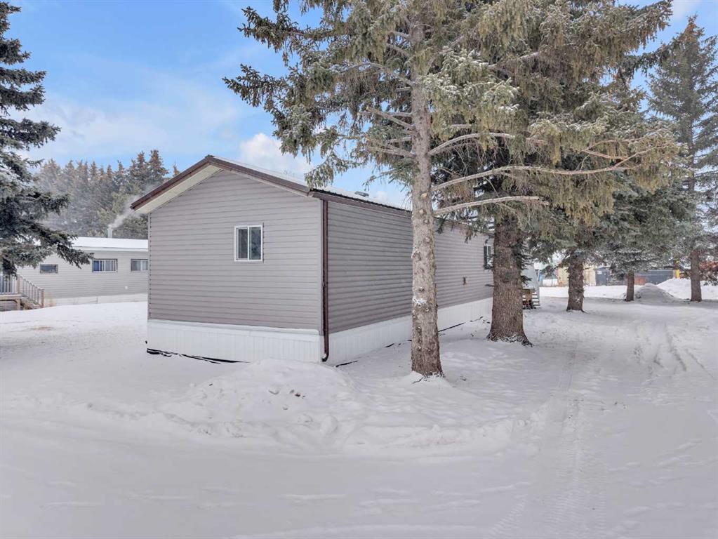 Fourth View of 77, 6205 54 Street , Poplar Grove Community, Ponoka, Alberta, T4J 1M5