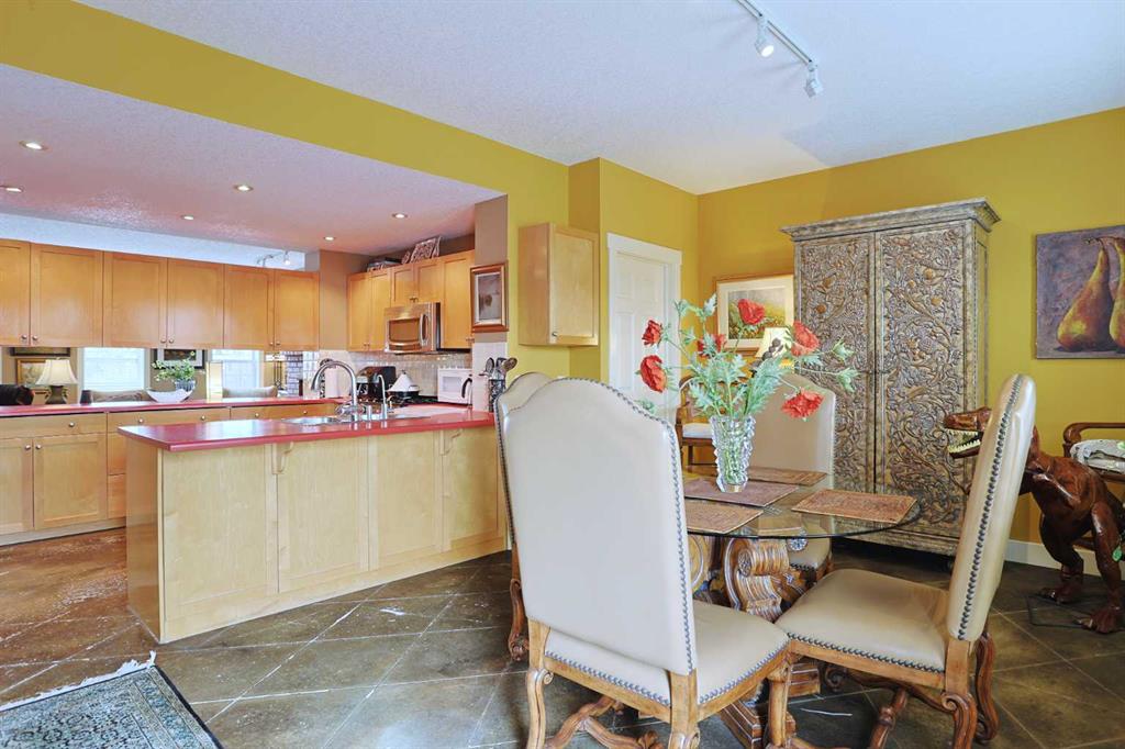 Fourth View of 300 Garrison Square SW, Garrison Woods, Calgary, Alberta, T2T 6B3