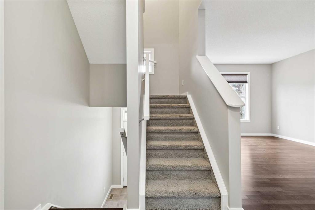 Fifth View of 206, 10 Auburn Bay Avenue SE, Auburn Bay, Calgary, Alberta, T3M 0P7