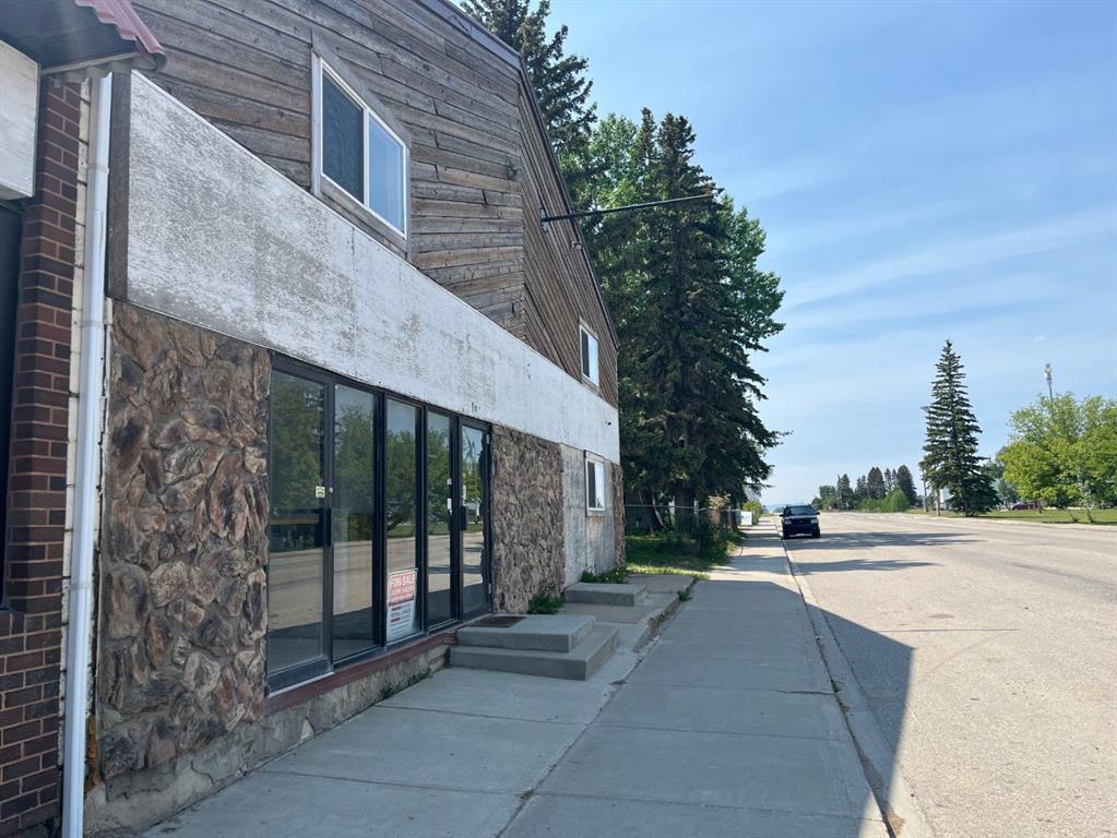 Third View of 5115 50 Street , NONE, Caroline, Alberta, T0M 0M0