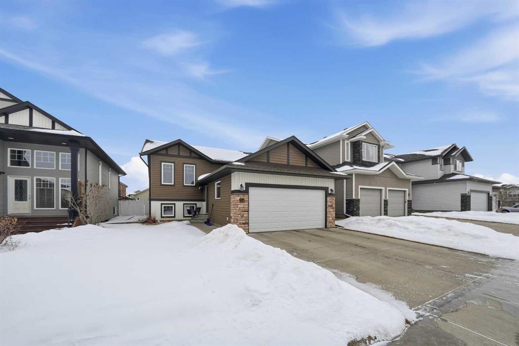 Second View of 14 Thomas Place , Timberstone, Red Deer, Alberta, T4P 0L7
