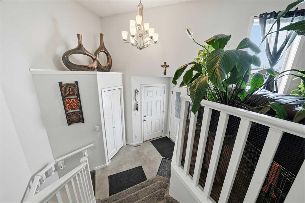 Fourth View of 14 Thomas Place , Timberstone, Red Deer, Alberta, T4P 0L7