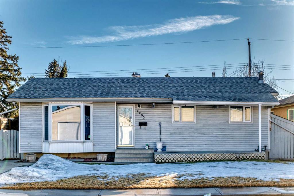 Third View of 2205 80 Avenue SE, Ogden, Calgary, Alberta, T2C 1H3