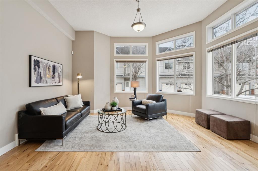 Fifth View of 17 Prestwick Pond Terrace SE, McKenzie Towne, Calgary, Alberta, T2Z 3Z7