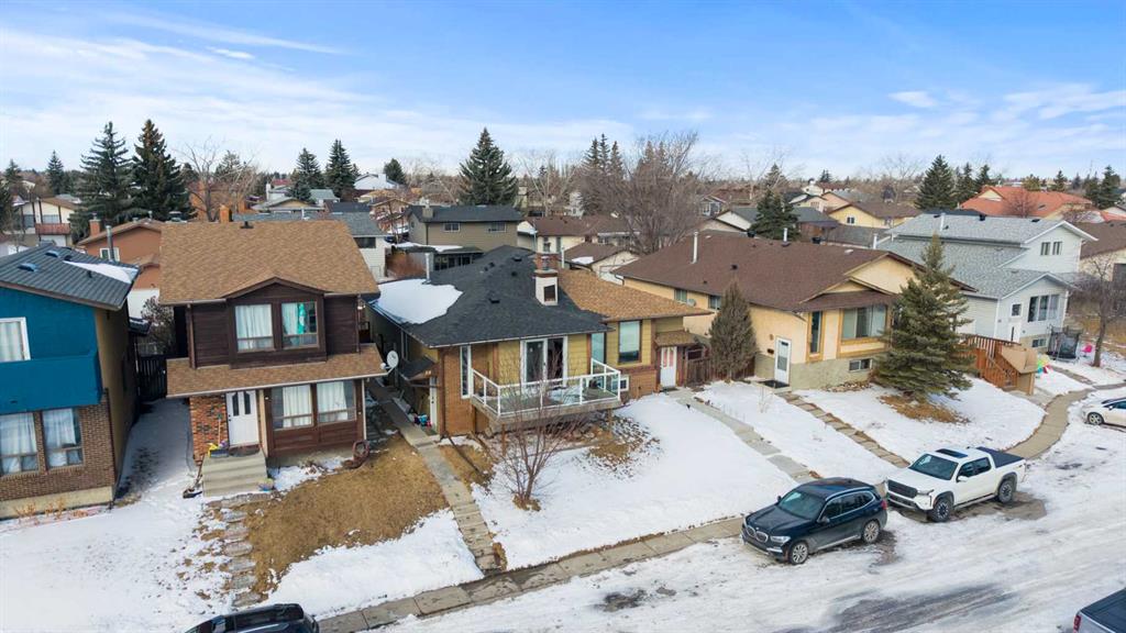 Fifth View of 58 Templeson Crescent NE, Temple, Calgary, Alberta, T1Y5L8