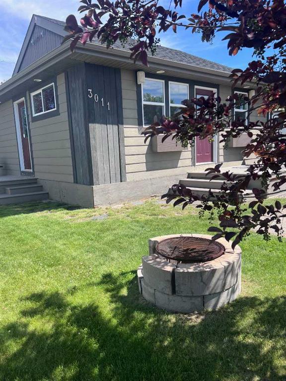 Third View of 3011 South Pine Lake Road , Whispering Pines, Rural Red Deer County, Alberta, T0M 1S0