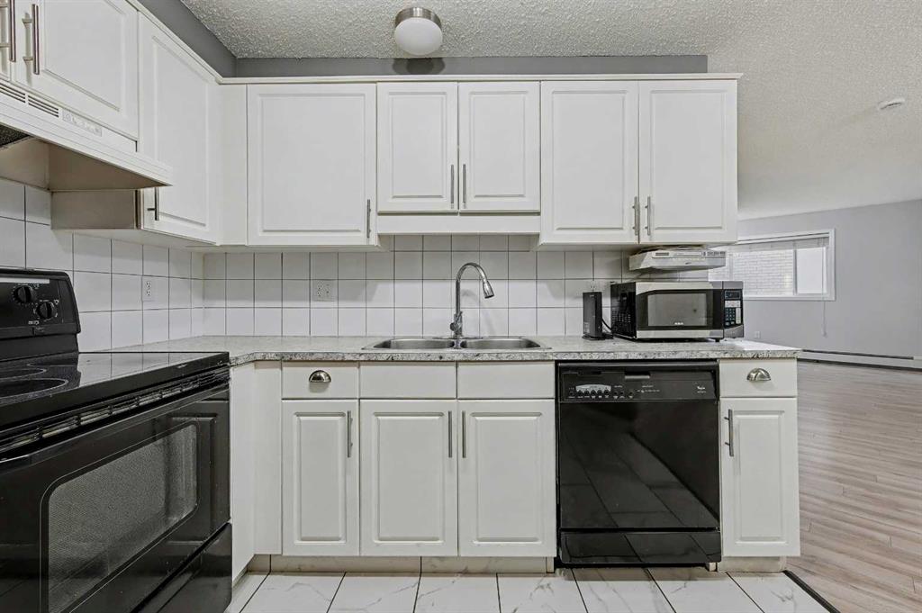 Fourth View of 120, 10 SIERRA MORENA Mews SW, Signal Hill, Calgary, Alberta, T3H3K5