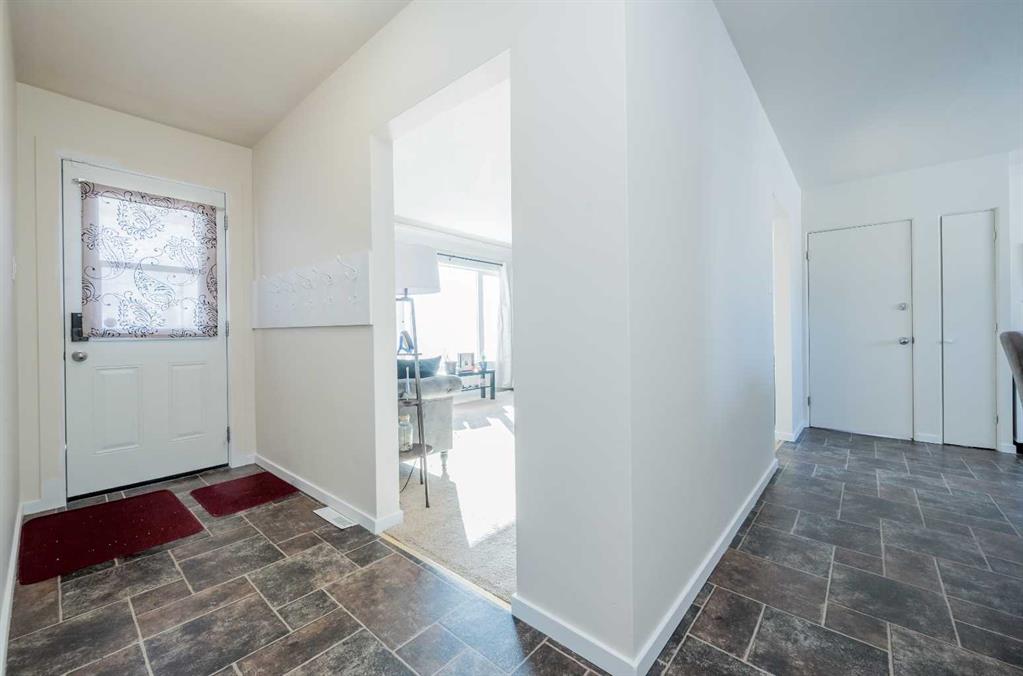 Fifth View of 10124 112 Avenue , Avondale, Grande Prairie, Alberta, T8V1V7