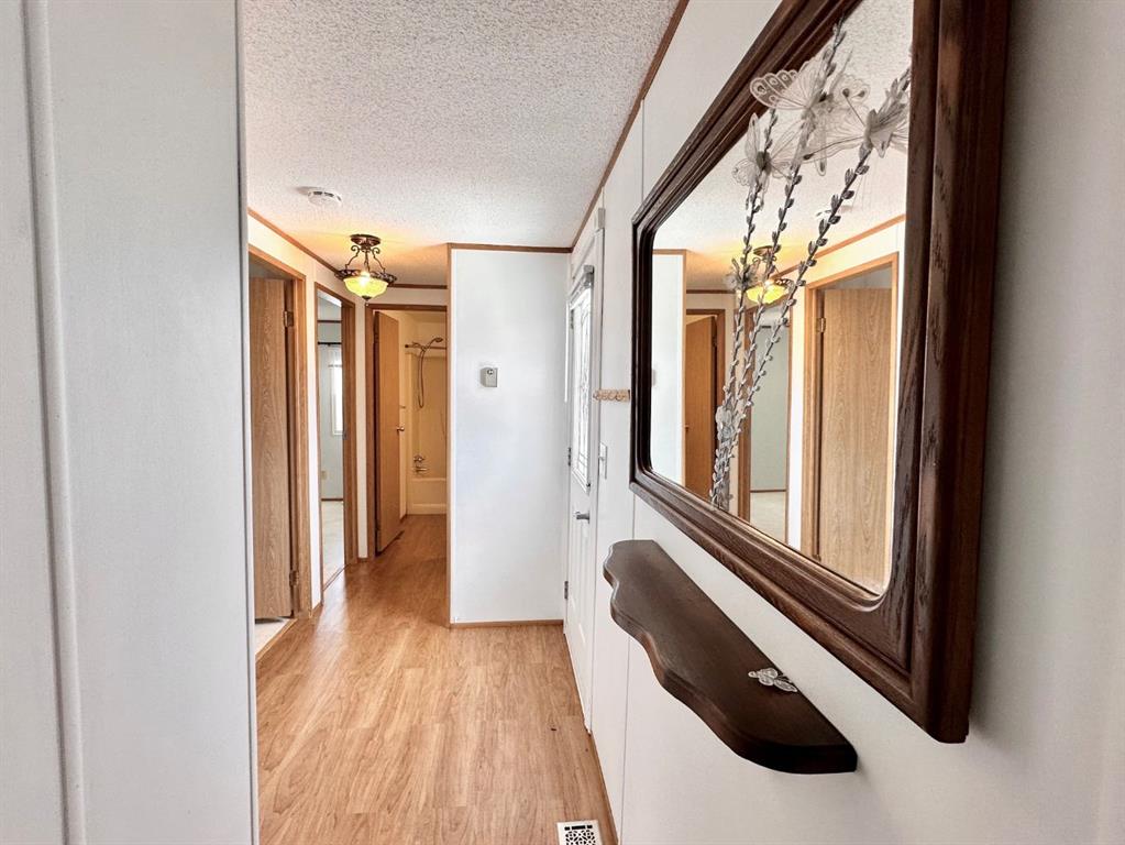 Fifth View of 346-349 Railway Avenue , NONE, Duchess, Alberta, T0J 0Z0