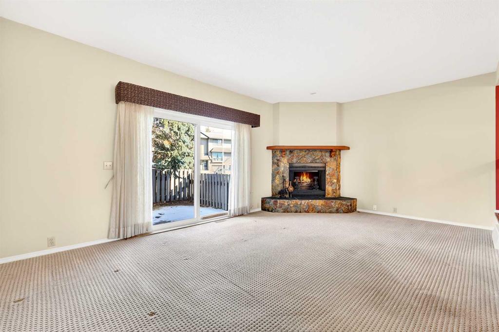 Fourth View of 172 Glamis Terrace SW, Glamorgan, Calgary, Alberta, T3E 6V3