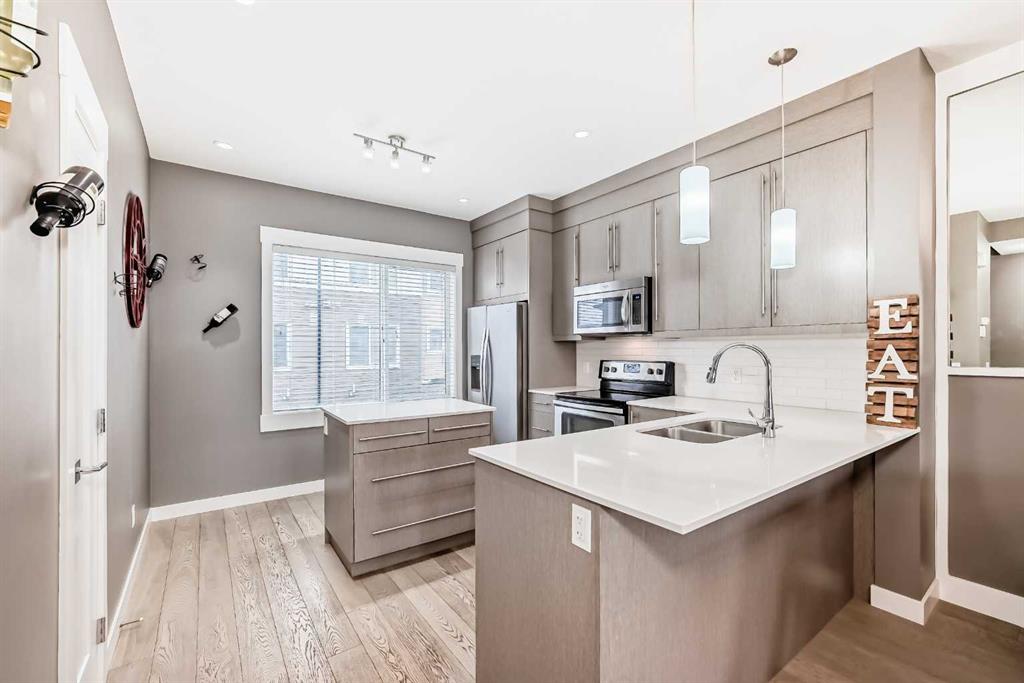 Third View of 53, 111 Rainbow Falls  , Rainbow Falls, Chestermere, Alberta, T1X 0Z5