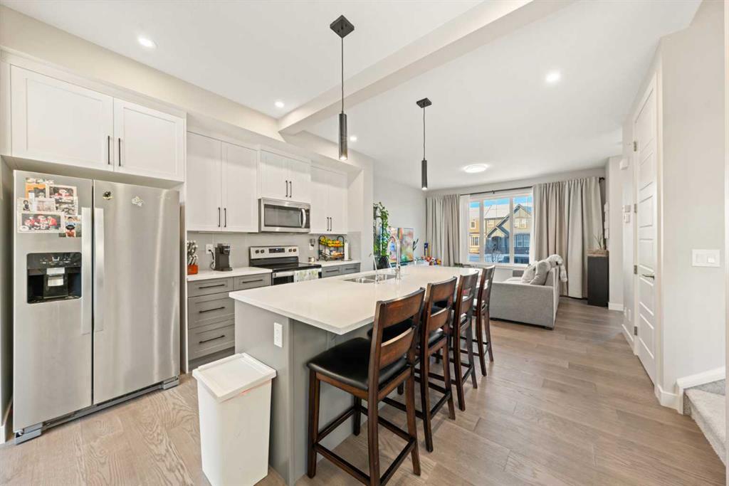 281 Waterford Boulevard , A2290786, Alberta,