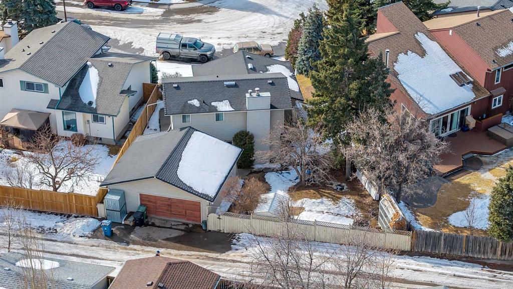 Third View of 20 Woodbrook Place SW, Woodbine, Calgary, Alberta, T2W 3Z4