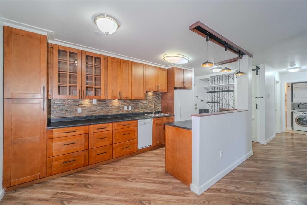 3303, 4001 C 49th Street NW, A2290916, Alberta,