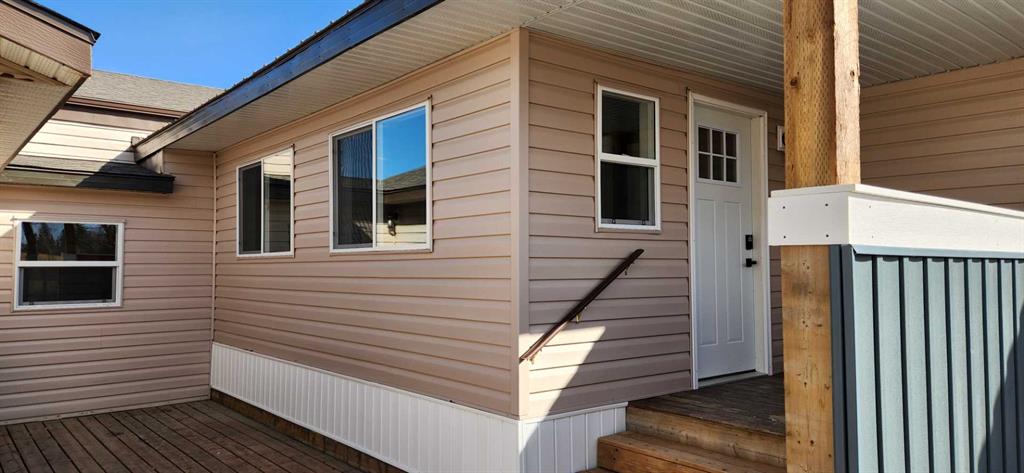 Fifth View of 33, 2715 westside Drive W, West Lethbridge Employment Centre - Commercial, Lethbridge, Alberta, T1J 4M9