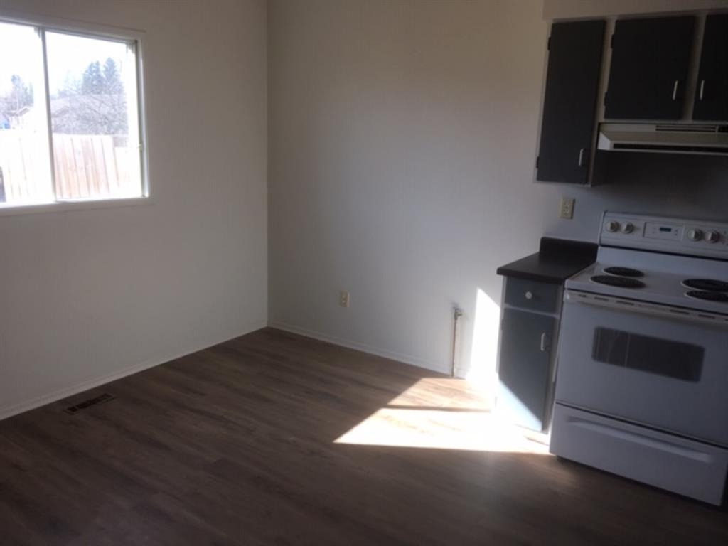 Fifth View of 4 Cochrane Road  , NONE, Whitecourt, Alberta, T7S 1C2