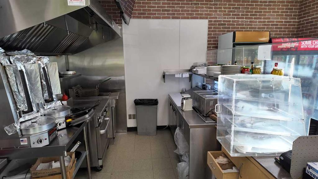 Fourth View of 11722 104 Avenue NW, Oliver, Edmonton, Alberta, T5K 2P3