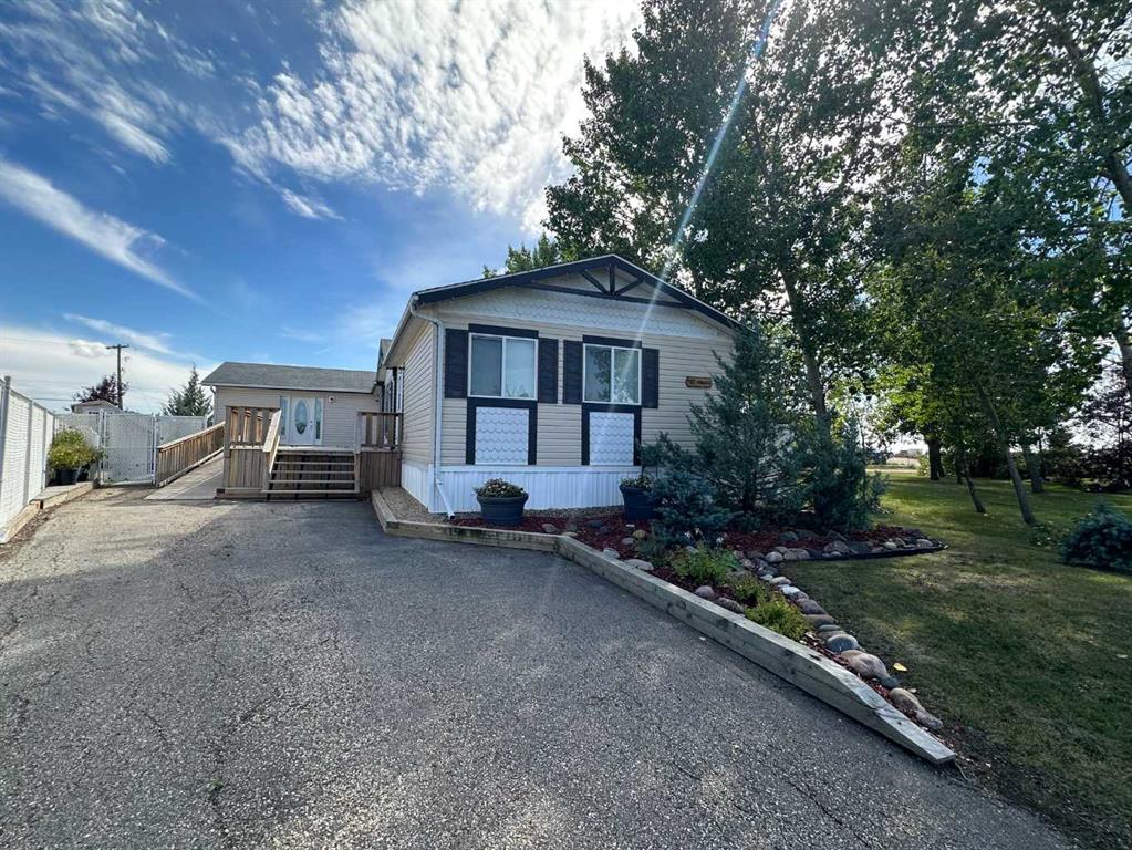 Second View of 452 1st Street SW, NONE, Falher, Alberta, T0H 1M0