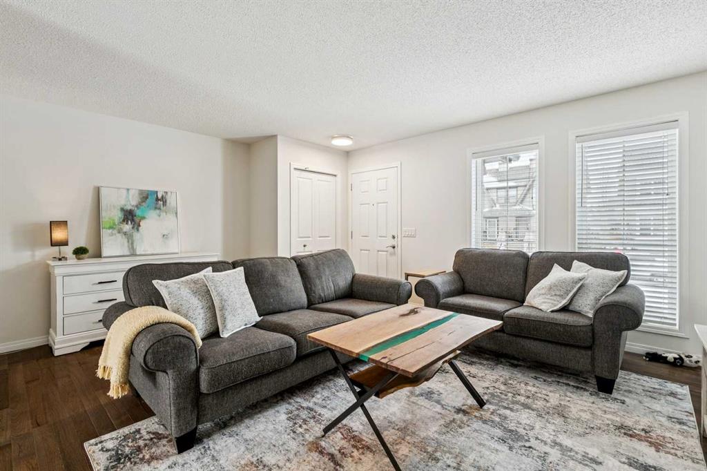 Fourth View of 31 Elgin Meadows Park SE, McKenzie Towne, Calgary, Alberta, T2Z0M1