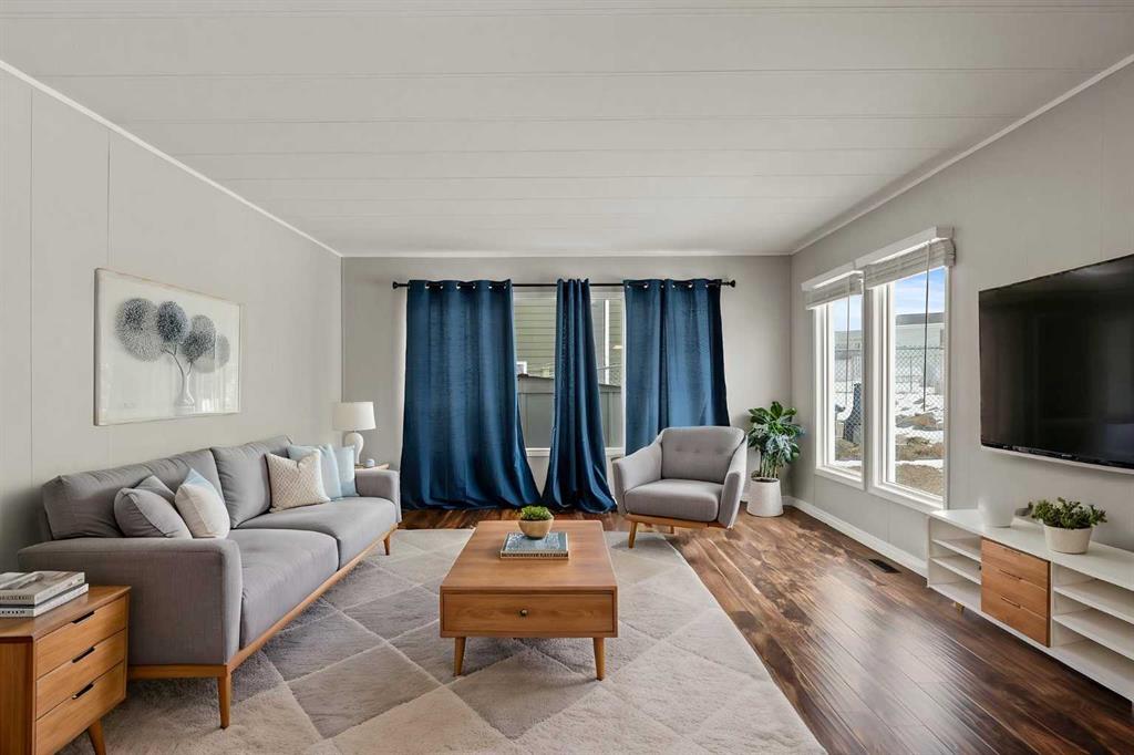 Fifth View of 227 2 Avenue SE, NONE, Diamond Valley, Alberta, T0L 0H0