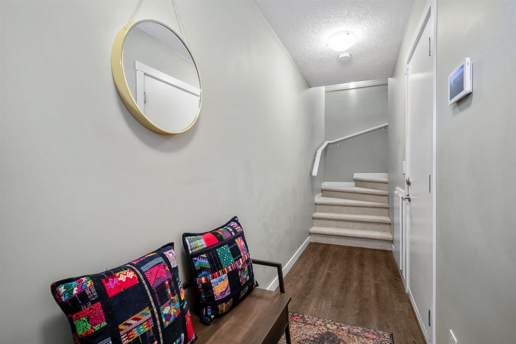 Fourth View of 468 Nolan Hill Drive NW, Nolan Hill, Calgary, Alberta, T3R 0V4