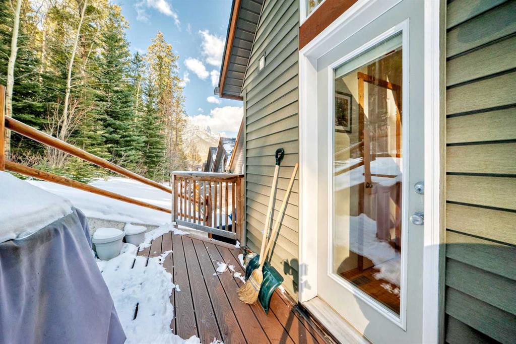 Fourth View of 4, 903 Wilson Way , Peaks of Grassi, Canmore, Alberta, T1W 2Y8