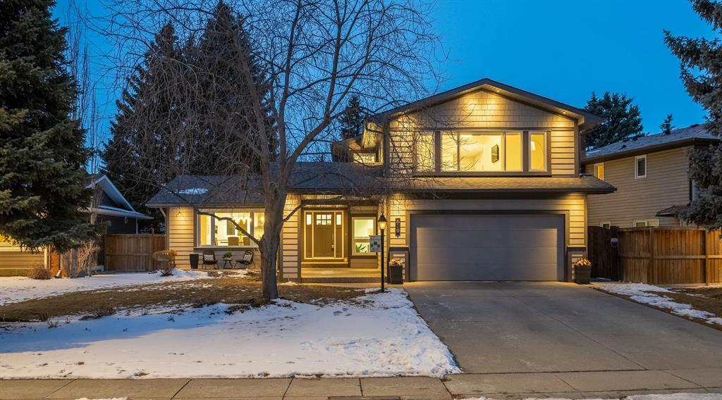 619 Lake Moraine Way SE, A2291180, Alberta,