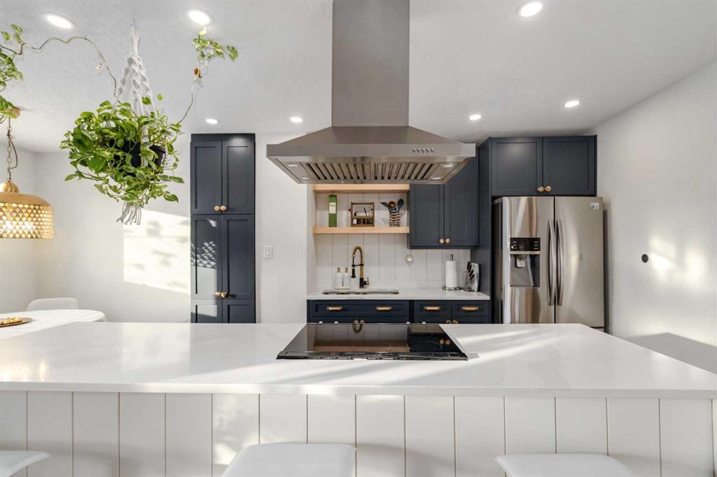 104 Silin Forest Road , A2291280, Alberta,