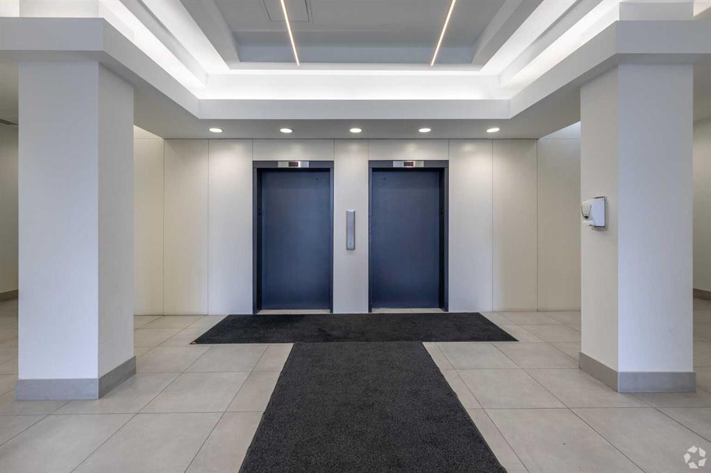 Third View of 5th Floor, 1121 Centre Street NW, Crescent Heights, Calgary, Alberta, T2E 7k6