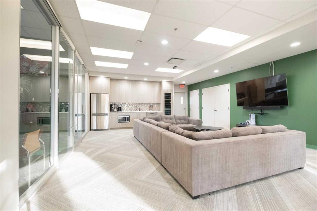 Fifth View of 400, 2207 4 Street SW, Mission, Calgary, Alberta, T2S 1W9