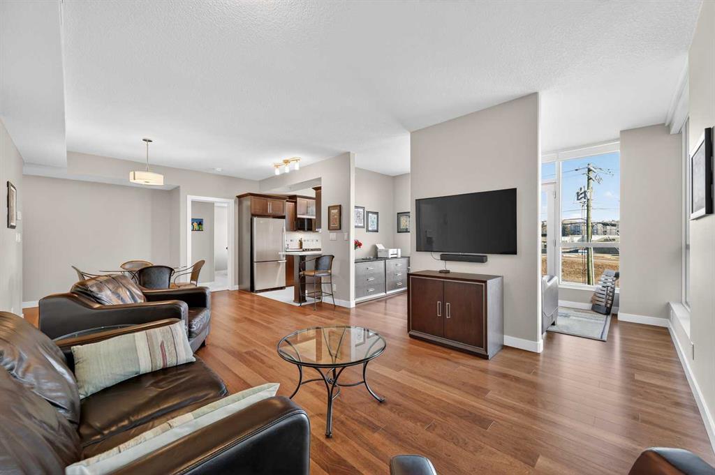 Fourth View of 402, 16 Varsity Estates Circle NW, Varsity, Calgary, Alberta, T3A 2C5