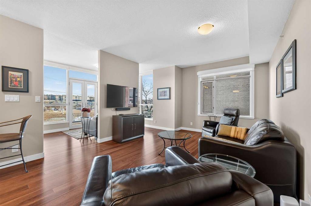 Fifth View of 402, 16 Varsity Estates Circle NW, Varsity, Calgary, Alberta, T3A 2C5