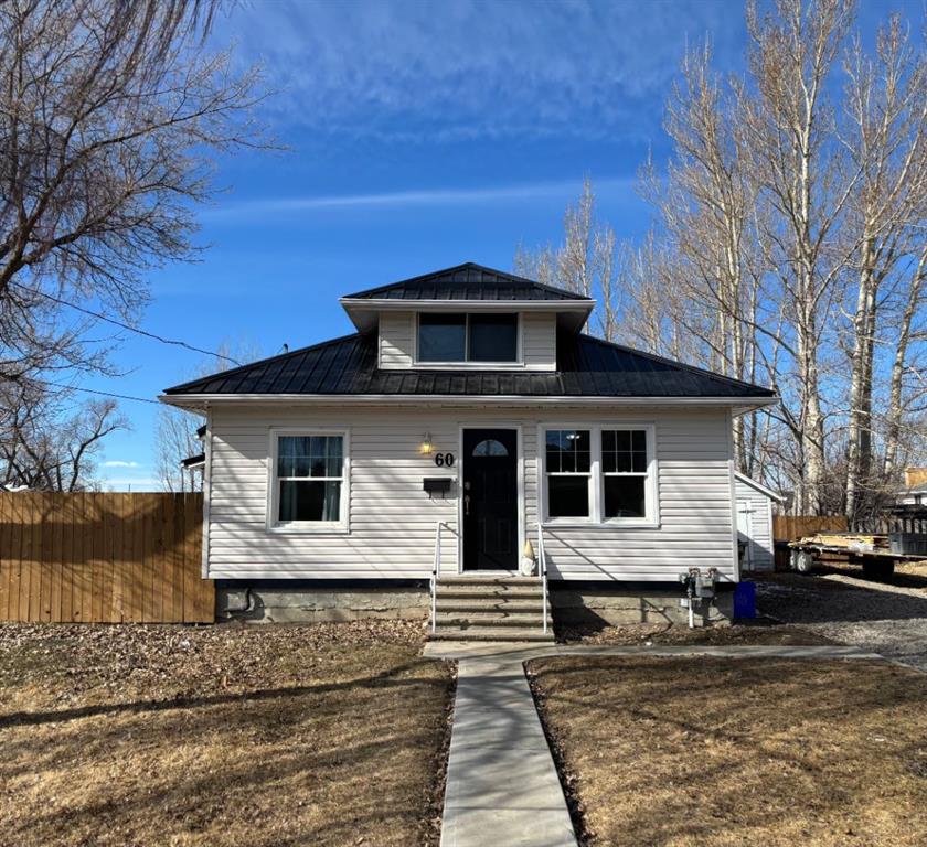60 N 2 Street W, A2291347, Alberta,